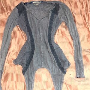 Knox Rose Gray and Pink Top